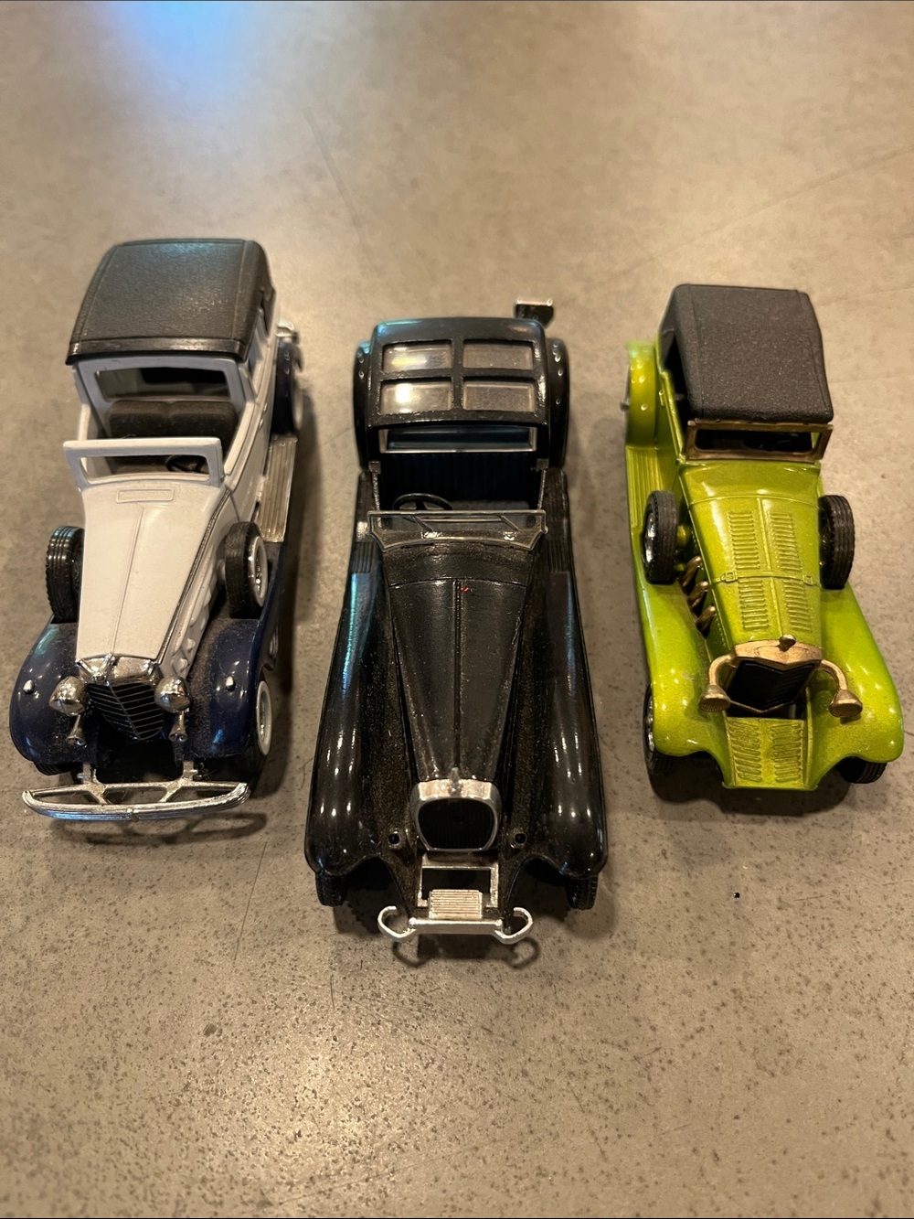 Vintage Die Cast Luxury Classic Car Lot Bugatti Duesenberg Mercedes Benz